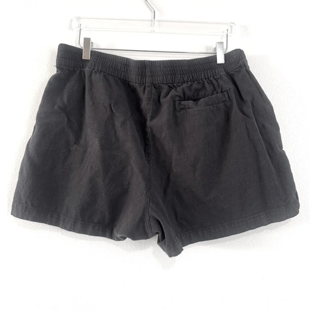 Marine Layer Saturday Beach Short 6